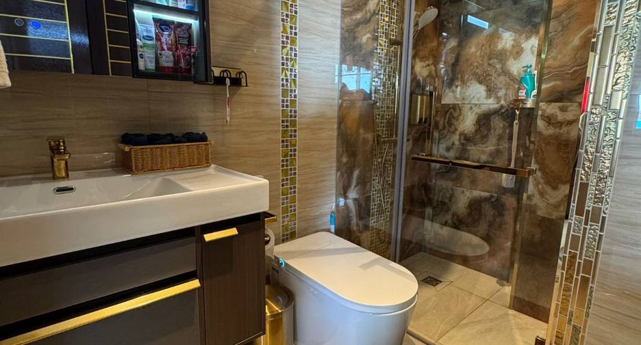 Wohnung zur Miete und zum Kauf mit 3 Zimmer in Bang Lamung, Chonburi