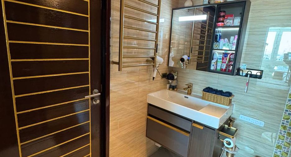 Wohnung zur Miete und zum Kauf mit 3 Zimmer in Bang Lamung, Chonburi