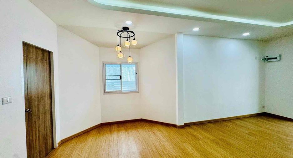 For sale 3 bedrooms house in San Sai, Chiang Mai