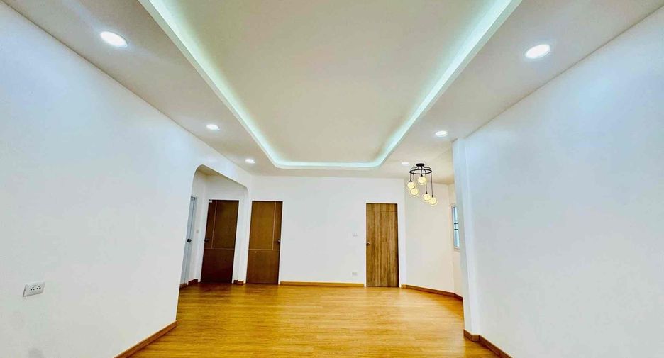For sale 3 bedrooms house in San Sai, Chiang Mai