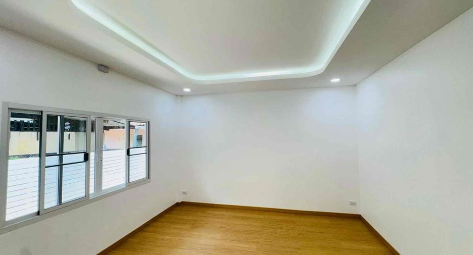 For sale 3 bedrooms house in San Sai, Chiang Mai
