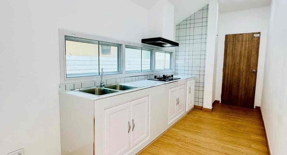 For sale 3 bedrooms house in San Sai, Chiang Mai