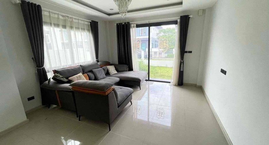 For rent 3 bedrooms house in Bang Lamung, Chonburi