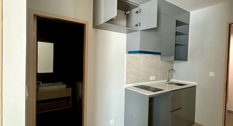 For sale 2 bedrooms condo in Bang Na, Bangkok