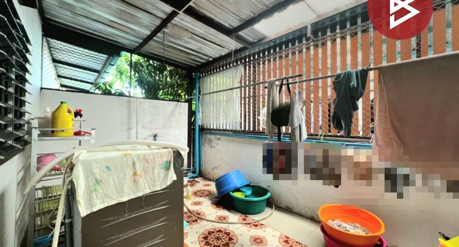 For sale 3 bedrooms townhouse in Bang Pakong, Chachoengsao