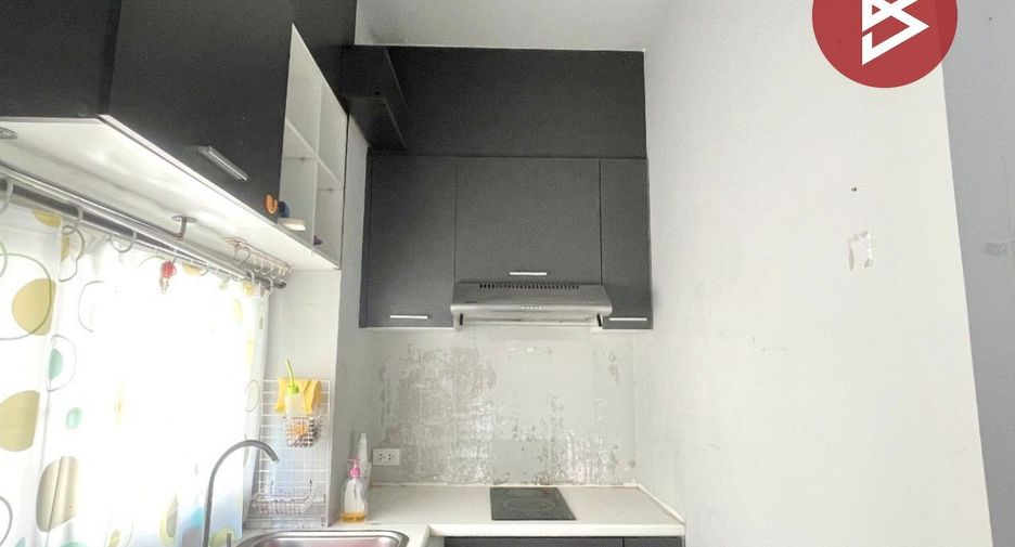 For sale 2 bedrooms townhouse in Bang Khae, Bangkok