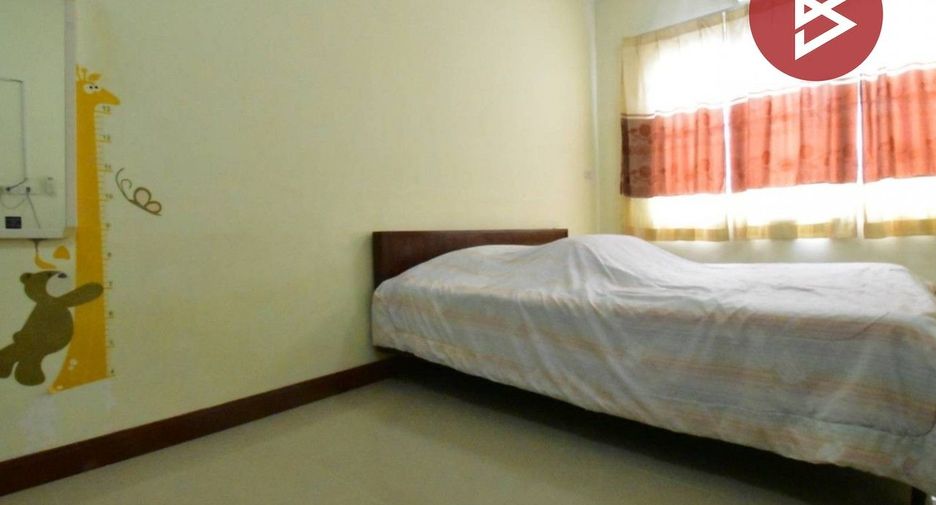 For sale 3 bedrooms townhouse in Phra Samut Chedi, Samut Prakan