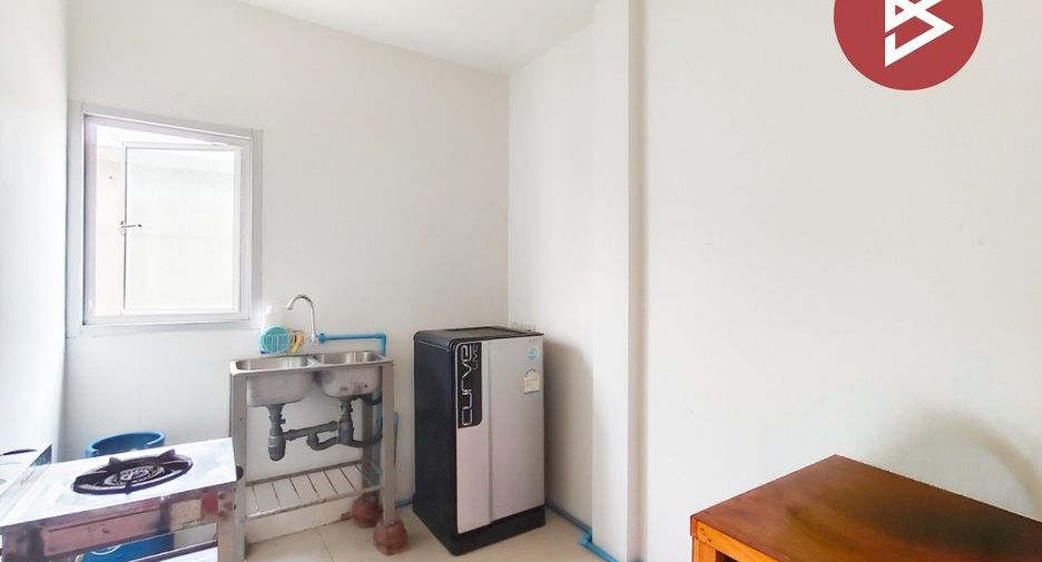 Reihenhaus zum Kauf mit 3 Zimmer in Sai Noi, Nonthaburi