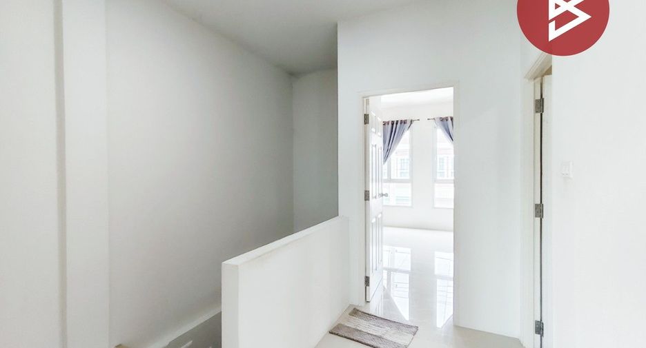 Reihenhaus zum Kauf mit 3 Zimmer in Sai Noi, Nonthaburi