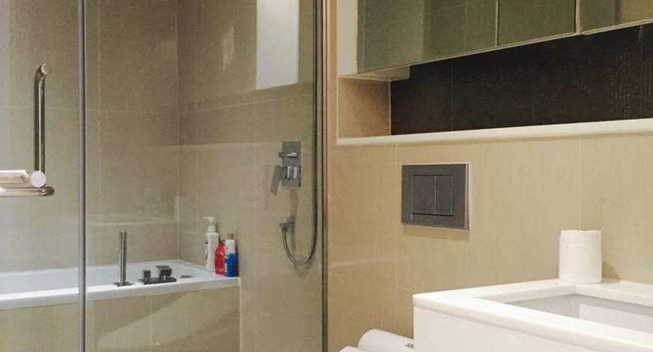 Аренда и продажа 1 кровать кондо в Щаттхана, Бангкок