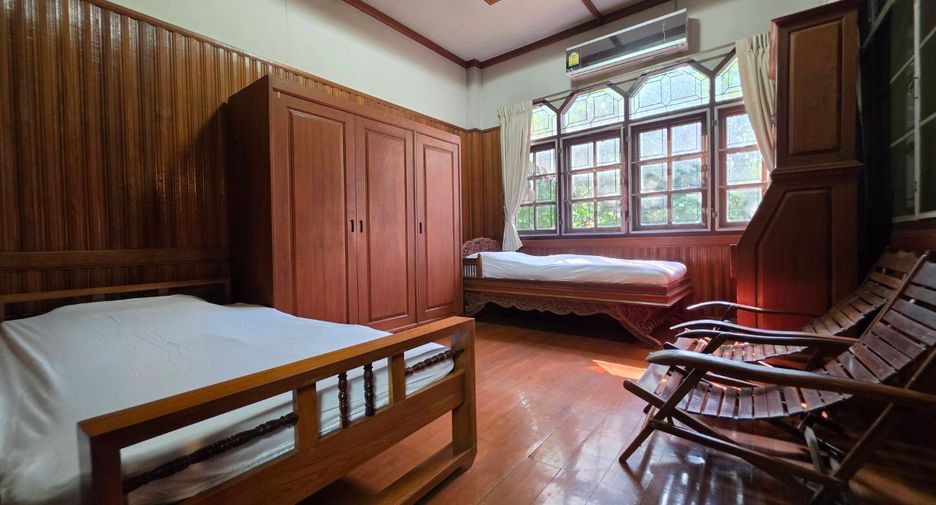 À louer 4 chambres maison à Mueang Chiang Mai, Chiang Mai