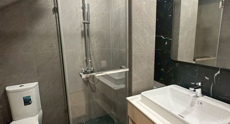 For sale 2 bedrooms condo in Bang Na, Bangkok