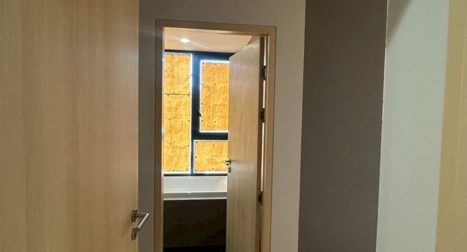 For sale 2 bedrooms condo in Bang Na, Bangkok
