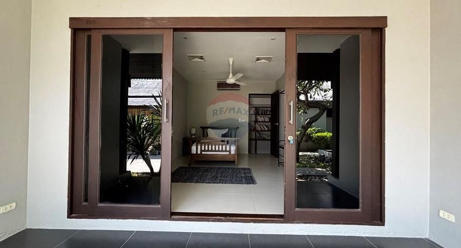 For rent 4 bedrooms villa in Ko Samui, Surat Thani