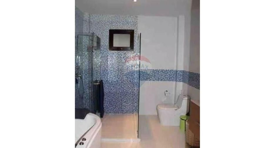 For rent 4 bedrooms villa in Ko Samui, Surat Thani