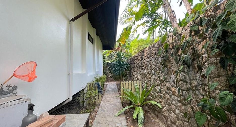 For sale 3 bedrooms villa in Ko Samui, Surat Thani