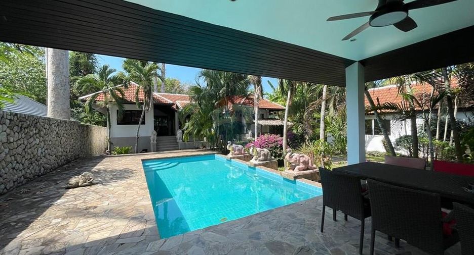 For sale 3 bedrooms villa in Ko Samui, Surat Thani