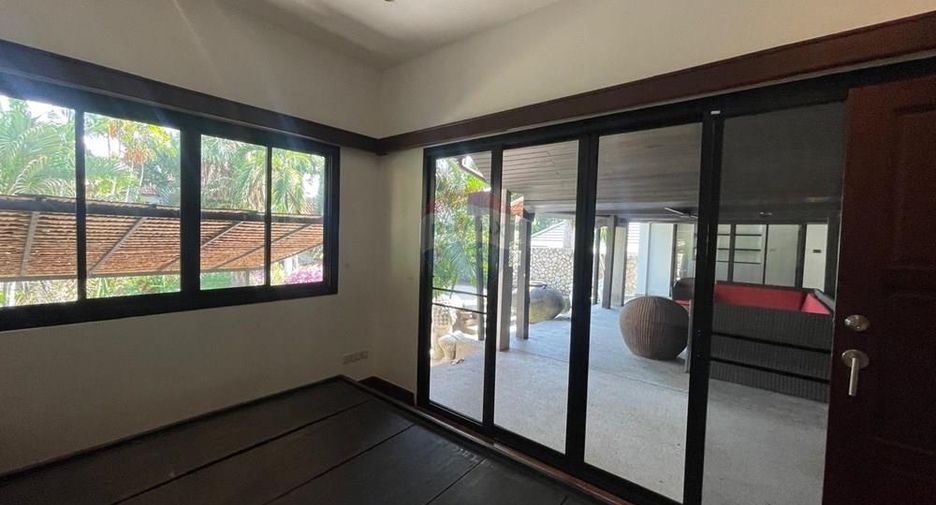 For sale 3 bedrooms villa in Ko Samui, Surat Thani