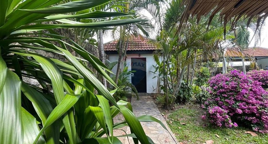 For sale 3 bedrooms villa in Ko Samui, Surat Thani