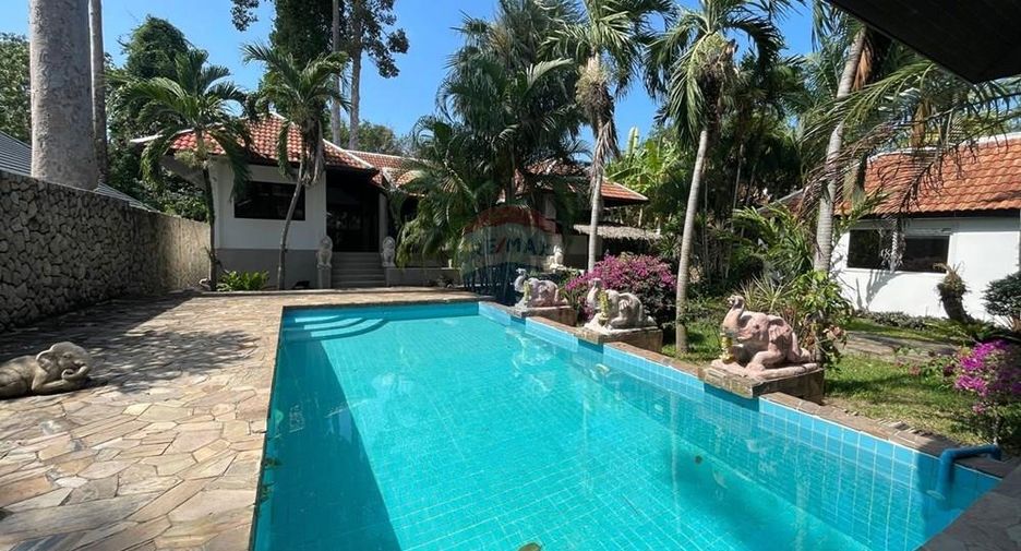 For sale 3 bedrooms villa in Ko Samui, Surat Thani