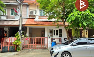 Reihenhaus zum Kauf mit 3 Zimmer in Mueang Samut Sakhon, Samut Sakhon