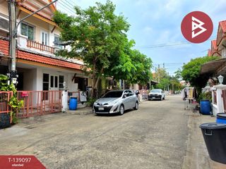 出售 3 卧室 联排别墅 在 Mueang Samut Sakhon, Samut Sakhon