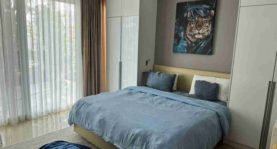 For sale 4 ベッドルーム villa in Sattahip, Chonburi