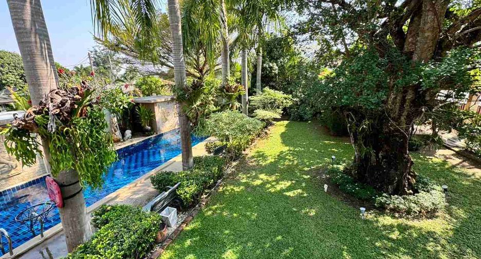 For sale 4 ベッドルーム villa in Sattahip, Chonburi