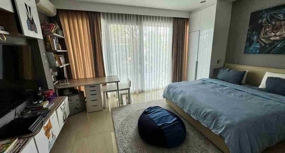 For sale 4 ベッドルーム villa in Sattahip, Chonburi