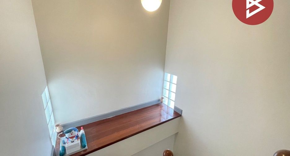 For sale 3 bedrooms house in Thung Khru, Bangkok