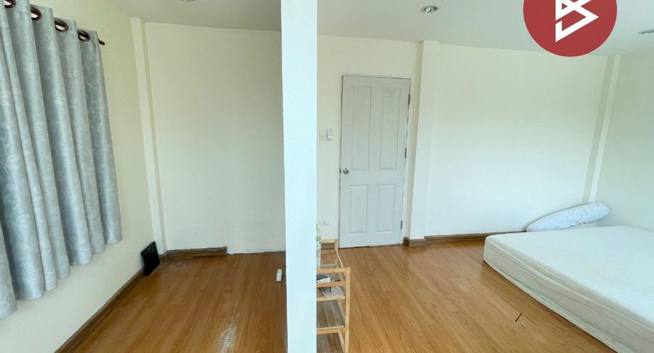 For sale 3 bedrooms house in Thung Khru, Bangkok