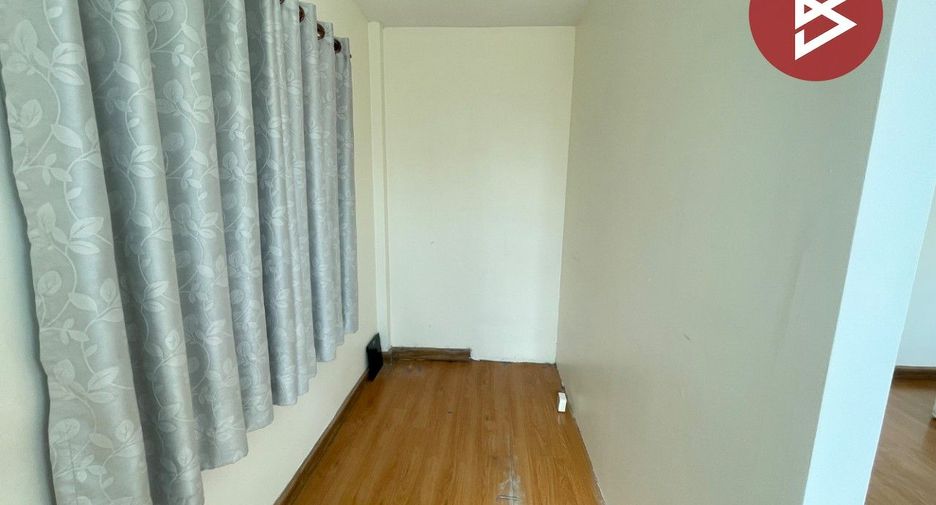 For sale 3 bedrooms house in Thung Khru, Bangkok
