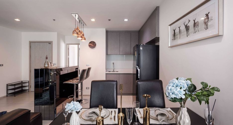 Condo en alquiler de 2 habitaciones en Khlong Toei, Bangkok