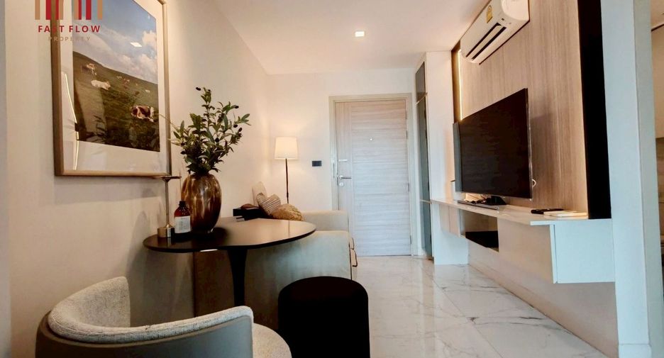 For sale 1 bed condo in Mueang Samut Prakan, Samut Prakan