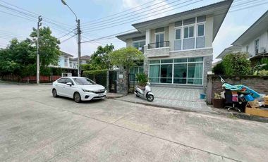 For rent and for sale 3 bedrooms house in Khan Na Yao, Bangkok
