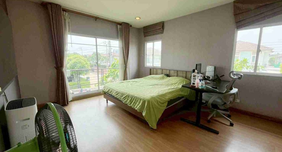 For rent and for sale 3 bedrooms house in Khan Na Yao, Bangkok