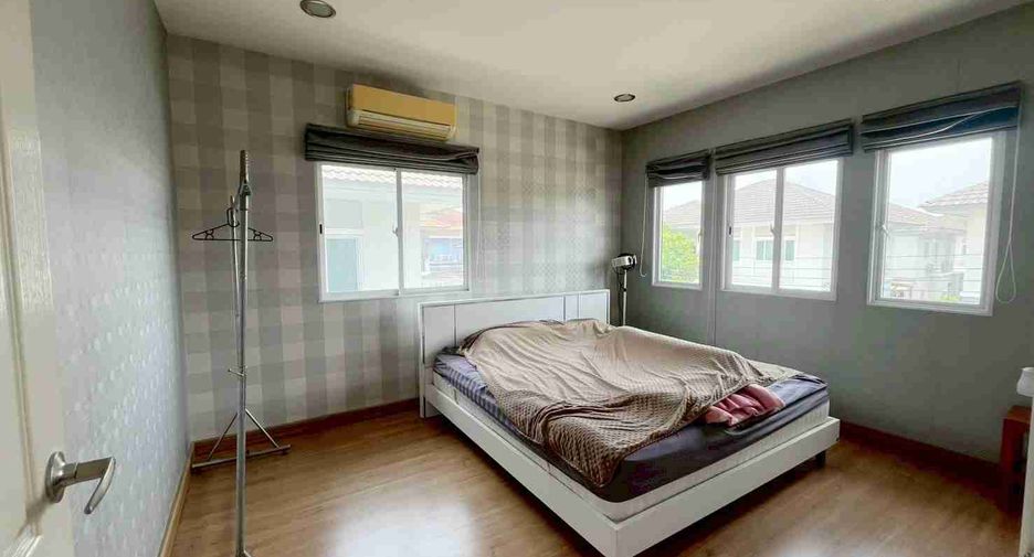 For rent and for sale 3 bedrooms house in Khan Na Yao, Bangkok