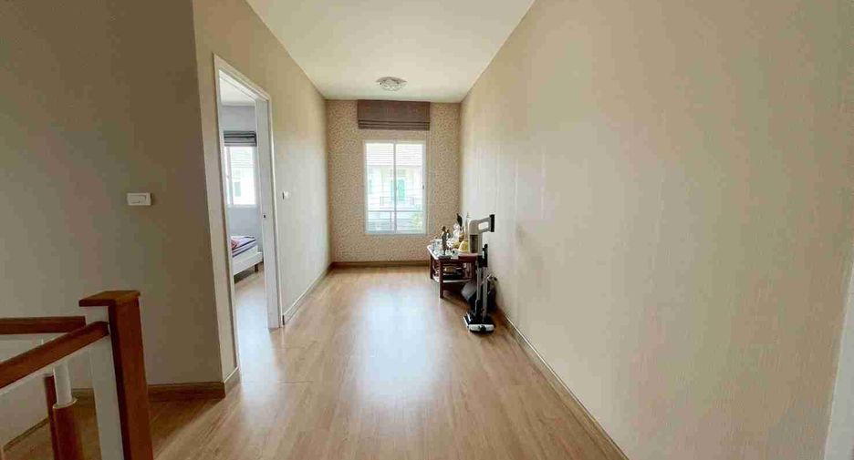 For rent and for sale 3 bedrooms house in Khan Na Yao, Bangkok