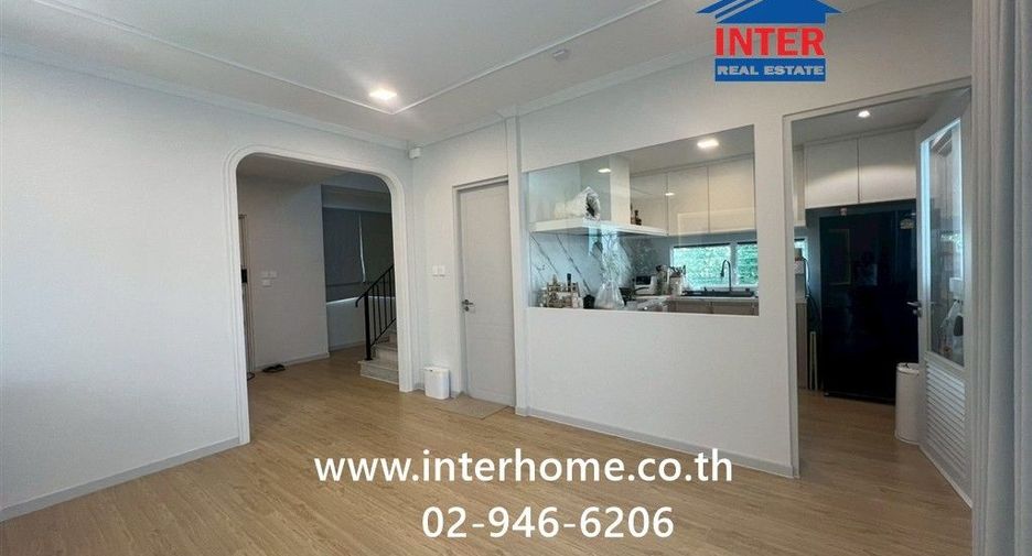 For sale 3 bedrooms house in Thanyaburi, Pathum Thani