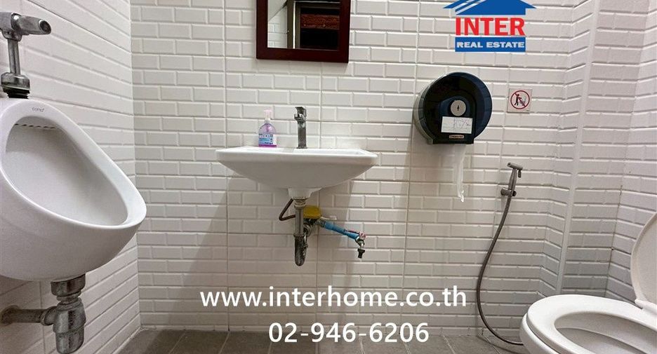 For sale 2 bedrooms retail Space in Suan Luang, Bangkok