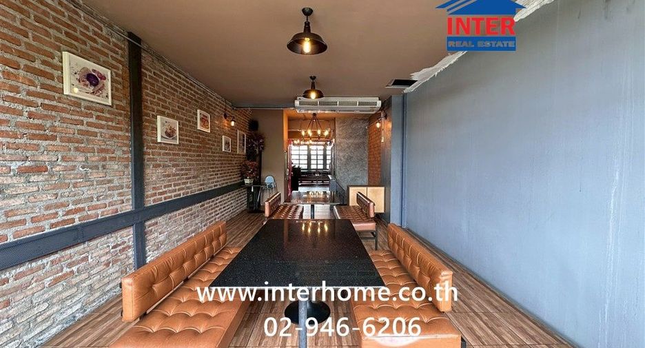 For sale 2 bedrooms retail Space in Suan Luang, Bangkok