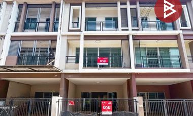 For sale 3 ベッドルーム townhouse in Mueang Samut Sakhon, Samut Sakhon