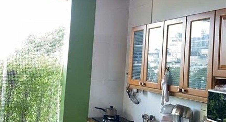 For sale 5 bedrooms house in Lak Si, Bangkok