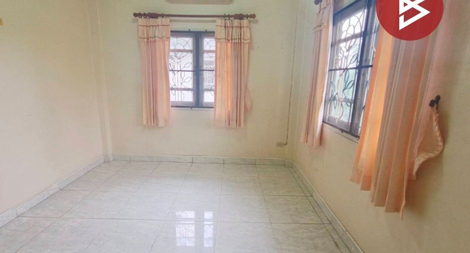For sale 3 bedrooms house in Ban Pho, Chachoengsao