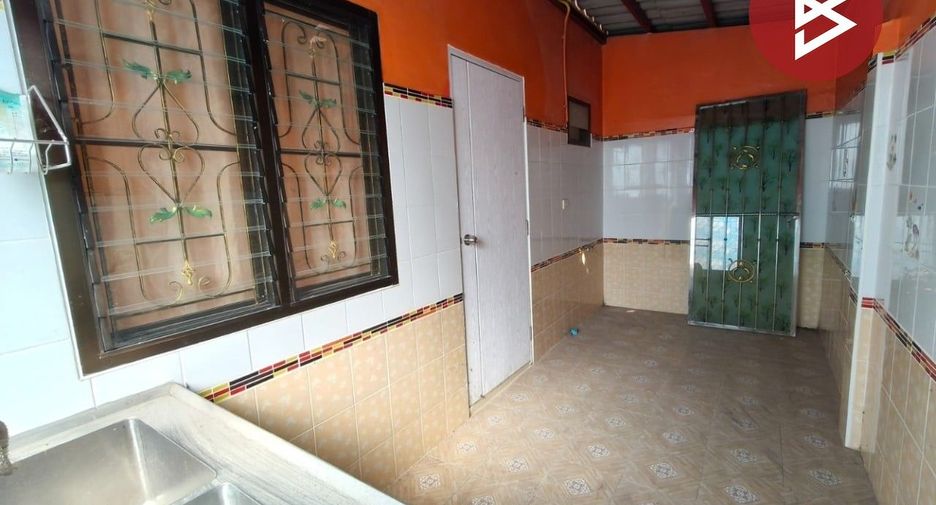 Reihenhaus zum Kauf mit 2 Zimmer in Mueang Chon Buri, Chonburi