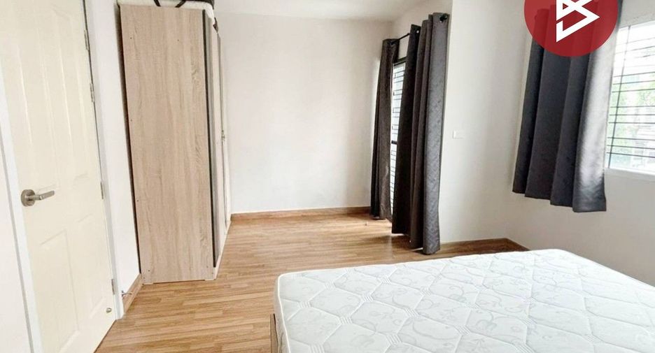 Продажа 3 спальни таунхаус в Суан Луанг, Бангкок