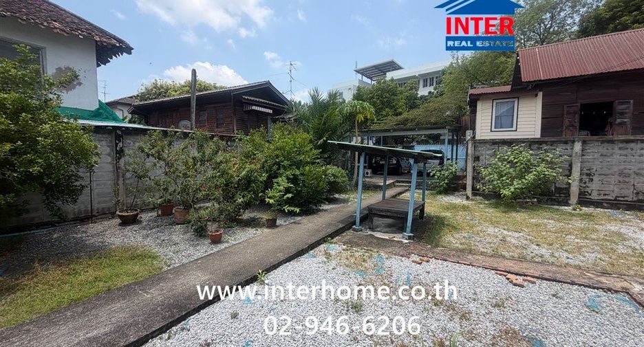 Terreno en venta en Bangkok Noi, Bangkok