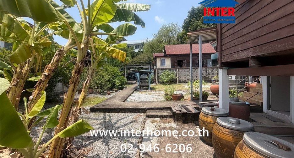 Terreno en venta en Bangkok Noi, Bangkok