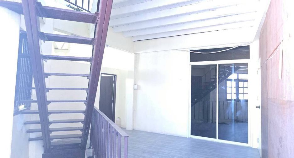 For sale retail Space in Taling Chan, Bangkok