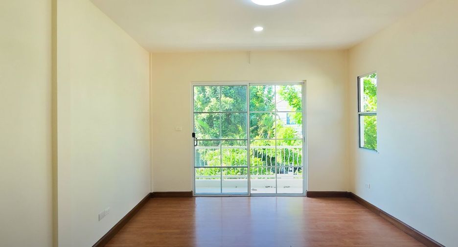 Haus zum Kauf mit 3 Zimmer in Bang Phli, Samut Prakan